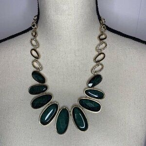 Large Graduated Bead Necklace Emerald Green 20”